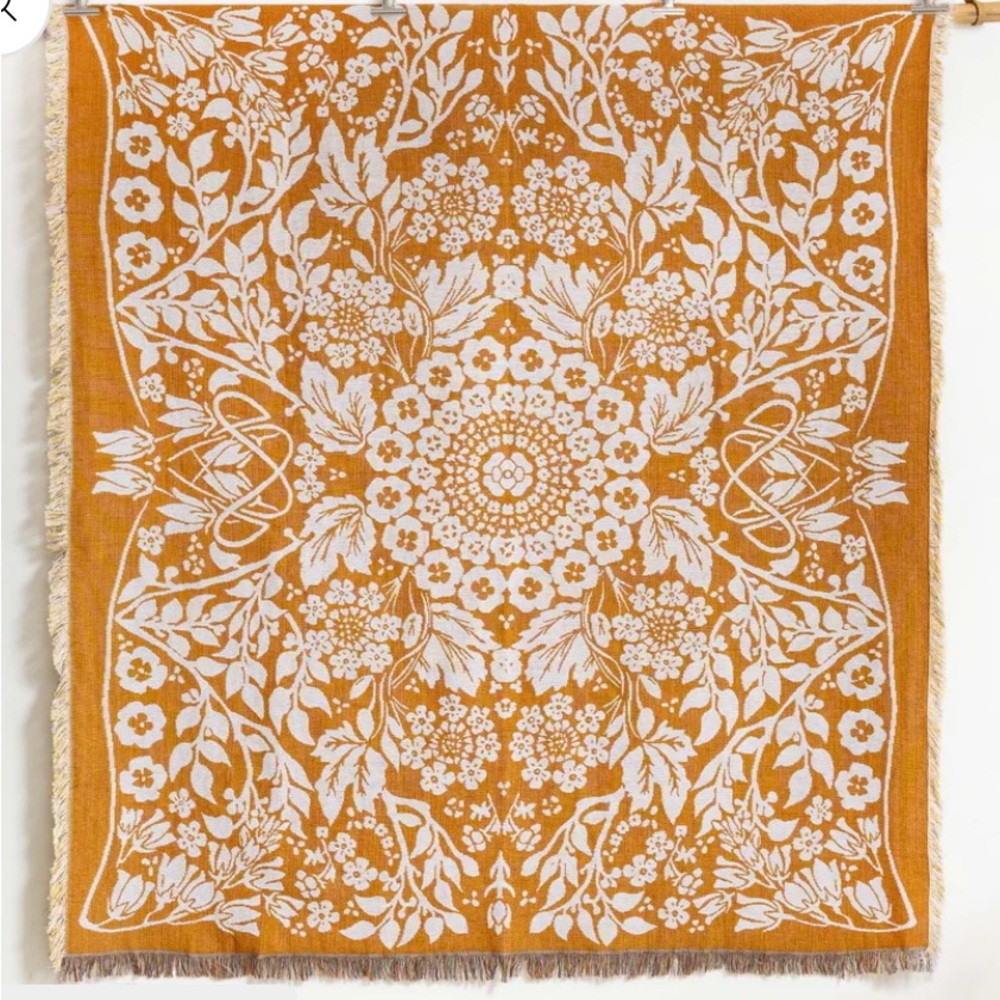 New Hendeer Golden Slumbers Woven Picnic Rug / Throw 68x80 inches